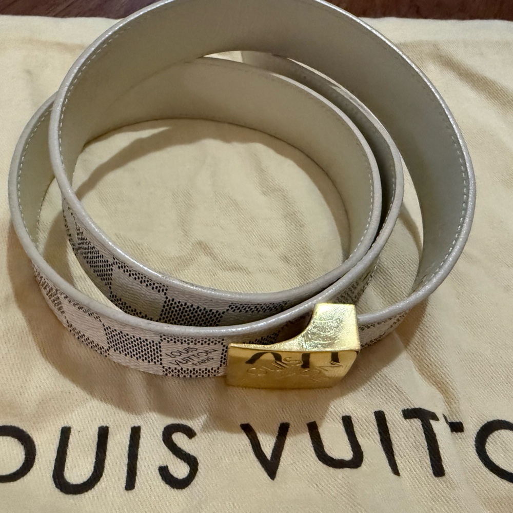 Louis Vuitton Ivory and Gold Designer Belt